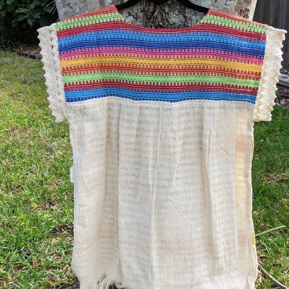 Indigenous blouse - Picture 2 of 3